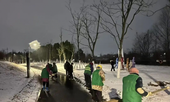 �����гǹܾ֣���ѩ���� ��ҹ���� ȫ���Ը���ò�ѩ����������