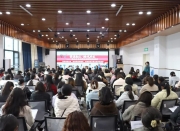 �����л�ɽ�������кý�ʦ�Ŷӡ���ԣ������չ�����ͽ̻